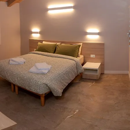 Casa Clorinda Girasole